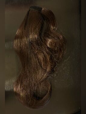 inh Brown Pony Tail Extension